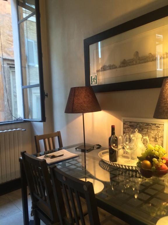 La Casa In Vetrina Apartman Róma Kültér fotó