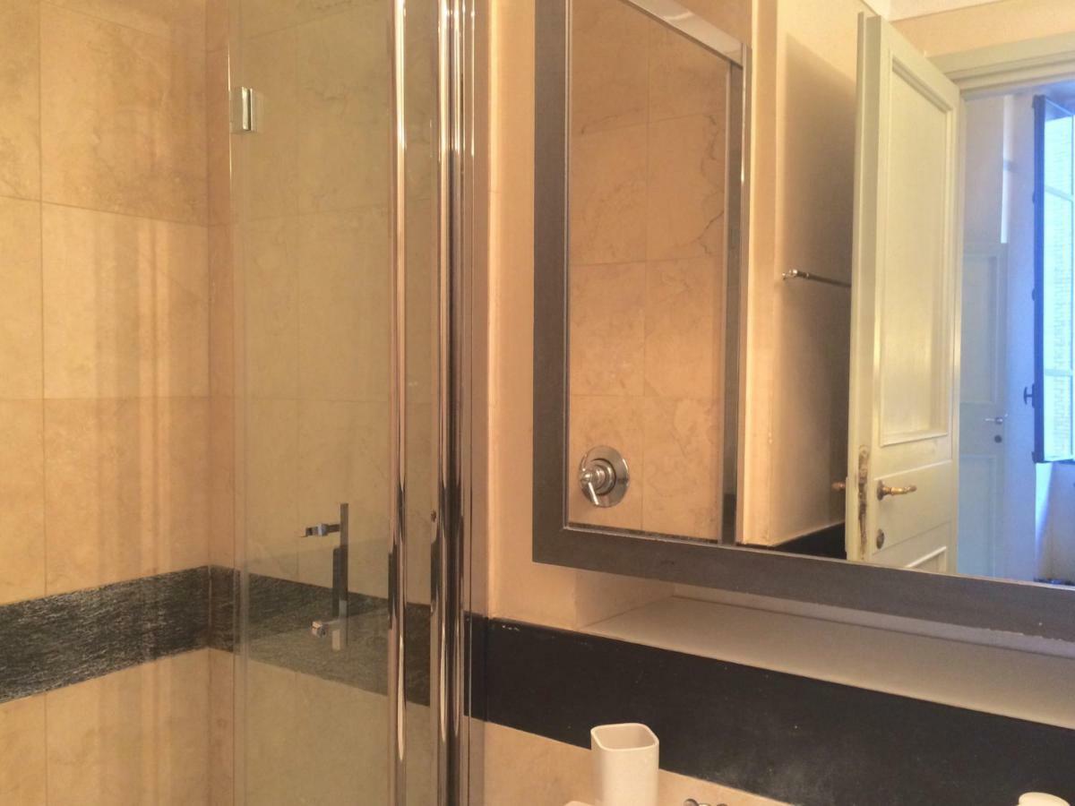 La Casa In Vetrina Apartman Róma Kültér fotó